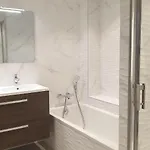 Ire Apartment *