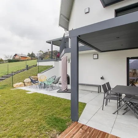Ire Apartment