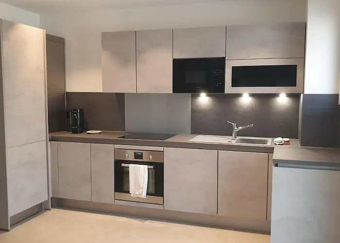 Apartment Ire *